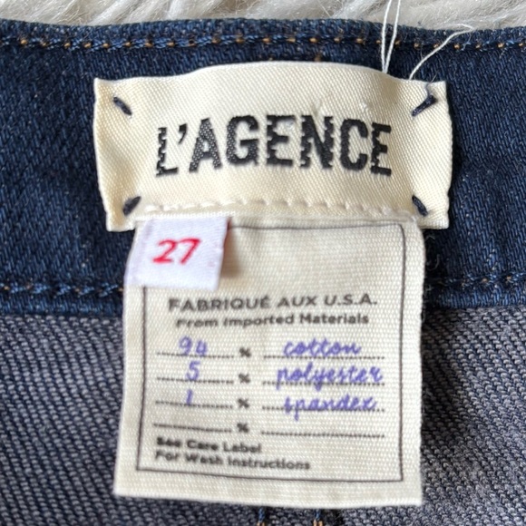 L'AGENCE Zoe Blue New Dark Wash Denim Relaxed Stretch Cotton Jean Shorts EUC 27 - Picture 7 of 10
